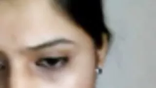 ສາວງາມຄ່ອຍໆເລຍ cock ແລະໄດ້ຮັບການສ້າງຄວາມຫມັ້ນເທິງໃບຫນ້າ