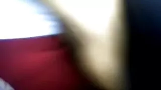 Busty ກວດເບິ່ງມີ boobies ຂອງນາງ