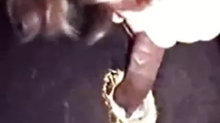ເລິກ blowjob ຈາກ brunette ງາມ