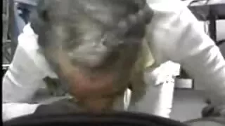 ເມຍນ້ອຍໜ້າຮັກເປັນແບບ fuck doggy ແລ້ວເຮັດເປັນນະລົກຂອງ blowjob,!holy fuck!