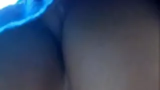 ຜິວເນື້ອສີຂາ Busty ໄດ້ຮັບ fuck rough