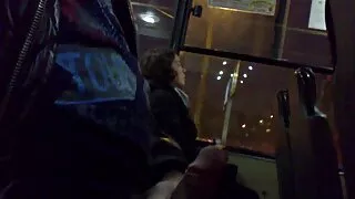Brunette ມີຂົນ pussy blowjob ແລະການສ້າງຄວາມຫມັ້ນ